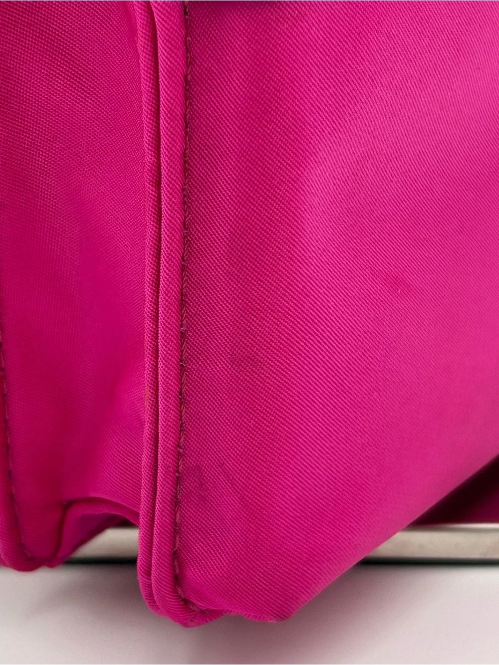 Michael Kors Pink Jet Set Smartphone Crossbody Purse